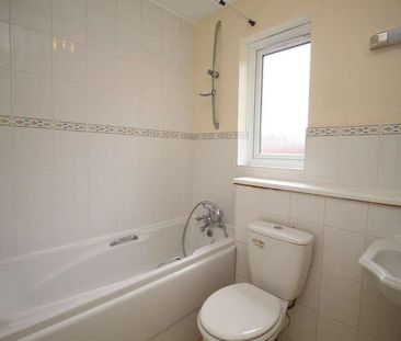 Central Kingston, KT2 - Photo 3