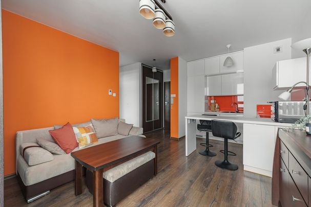 2 pokoje Ochota/Włochy, garaż, blisko PKP Rakowiec - Photo 1