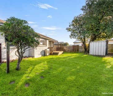 44 Avon Road, Clifton - Photo 1