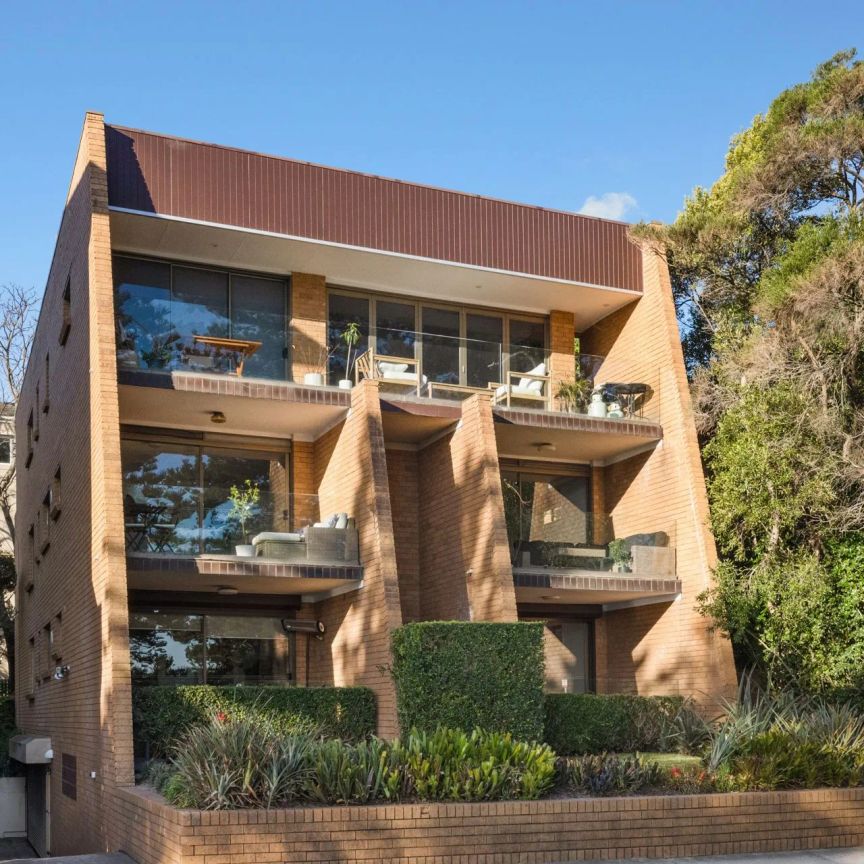 Absolute Beachfront Bliss in Vibrant Manly Inspect Now - 0401 352 885 - Photo 1