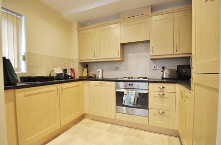 2 bedroom apartment to rent - Photo 3