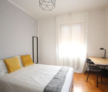 Via Privata Mauro Rota, Milan, Lombardy 20125 - Photo 1