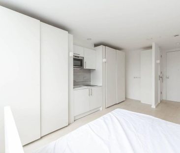 Studio to rent - Photo 1