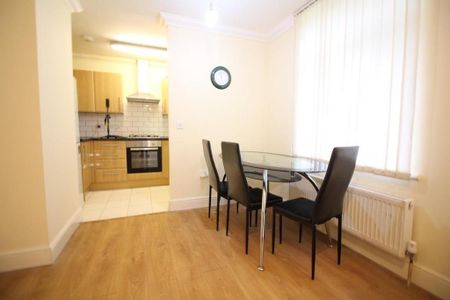 1 bedroom flat to rent - Photo 3