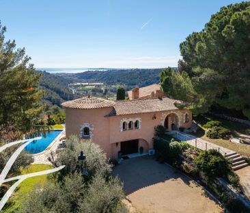 Maison à louer La Gaude, Cote d'Azur, France - Photo 1