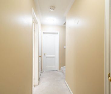 For Lease - 3250 Bentley Drive Unit# 71, Mississauga, Ontario - Photo 6