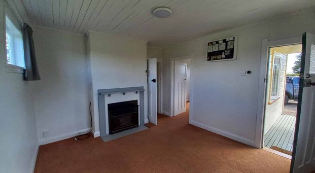 Cozy Cottage - Photo 1