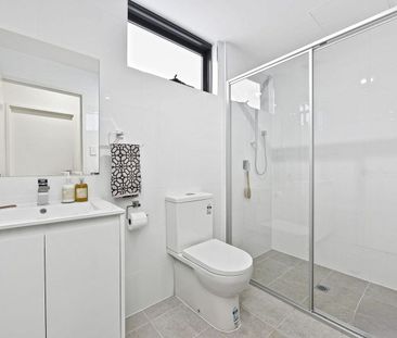 A Modern Urban Retreat in the Heart of Canterbury - Photo 5