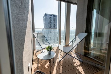 1,5 ZIMMER | BALKON | VIENNA TWENTYTWO | ERSTBEZUG IN DER NEUEN DONAUSTAT | MIETBEGINN AB 1. APRIL - Photo 2