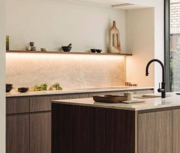 Uitzonderlijke nieuwbouwvilla te huur in een residentiële woonwijk ... - Photo 1