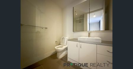 Furnished 1B1B with Study I CBD close to the Melbourne University - Photo 5