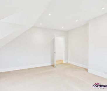 3 bedroom flat to rent - Photo 1