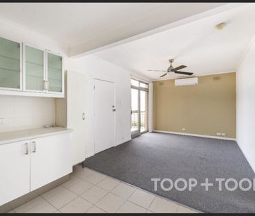 Stunning Apartment Seaviews - Photo 2