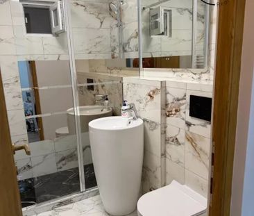 Apartament 2 camere decomandat | Zona Dezrobirii | Inel 2 - Photo 5