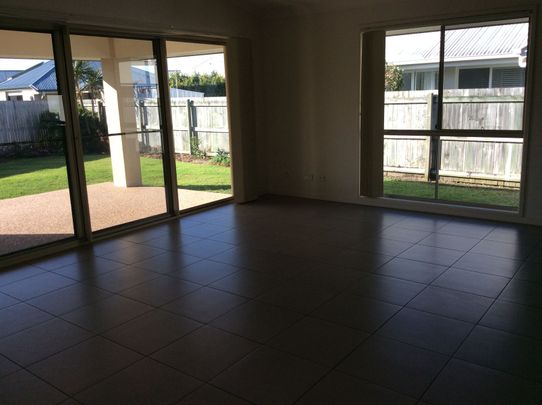 7 Davis Street, 4556, Sippy Downs Qld - Photo 1