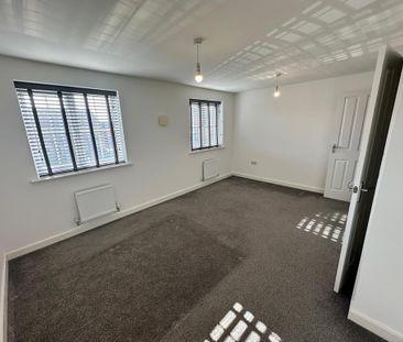 1 bedroom semi-detached house to rent - Photo 2