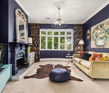 Stylish Family Bungalow In Prime Location - Option for 6 OR 12 Mont... - Photo 3