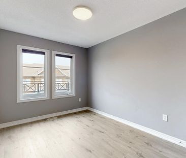 For Lease - 8 Moonseed Lane, Richmond Hill, Ontario - Photo 6