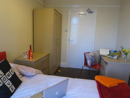 6 bedroom house to rent - Photo 4