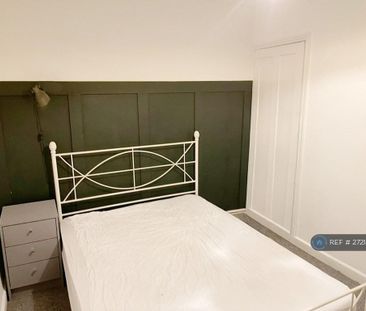 3 bedroom end of terrace house to rent - Photo 6