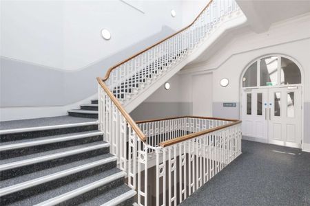 A one bedroom apartment close to Angel Station - Photo 4