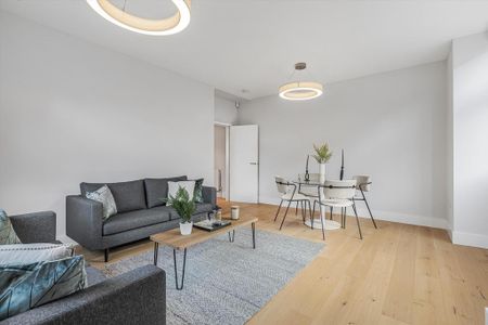 2 bedroom flat to rent - Photo 4