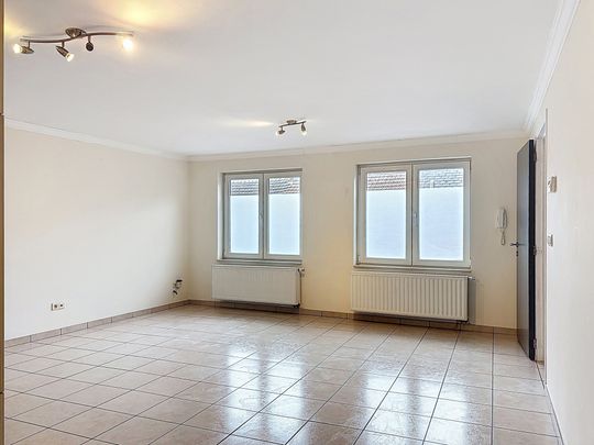 Appartement met één slaapkamer in Courcelles - Photo 1