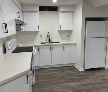 For Lease - 1549 Woodruff Crescent, Pickering, Ontario - Photo 2