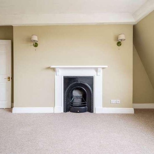 Grosvenor Place, BA1 - Photo 1