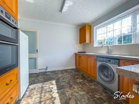 2 bedroom bungalow to rent - Photo 2