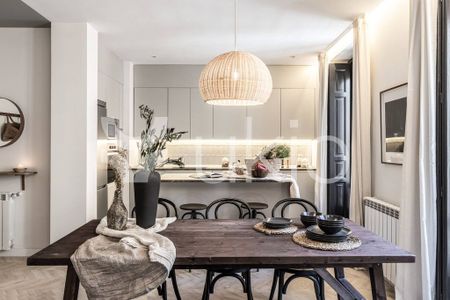 5 room luxury Apartment for rent in Madrid, Spain - Photo 3