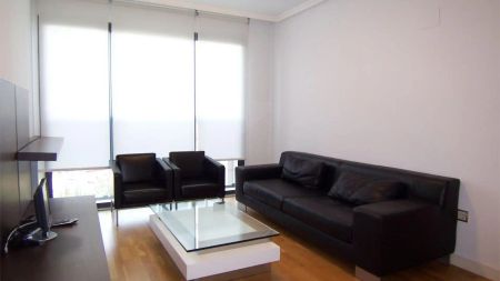 Piso de alquiler en Calle de Magdalena Díaz, 20, Valdezarza - Photo 2