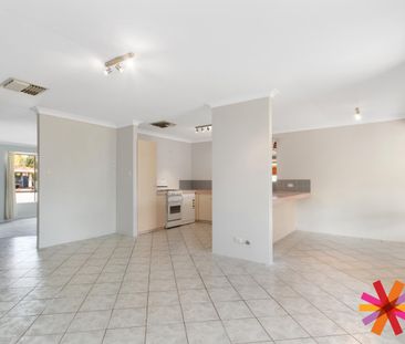 SPACIOUS HOME - Photo 2