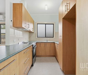 1/8 Philip Ave, Montrose, Tas 7010 - Photo 1