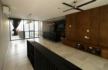 Townhouse equipado, con piscina y PANELES SOLARES. - Photo 2
