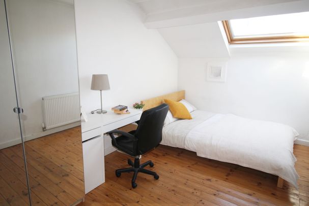 Flat 4, 51 Clarendon Road, LS2 9NZ, Leeds - Photo 1