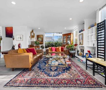 STUNNING 3 BEDROOM HOME IN REMUERA - Photo 1