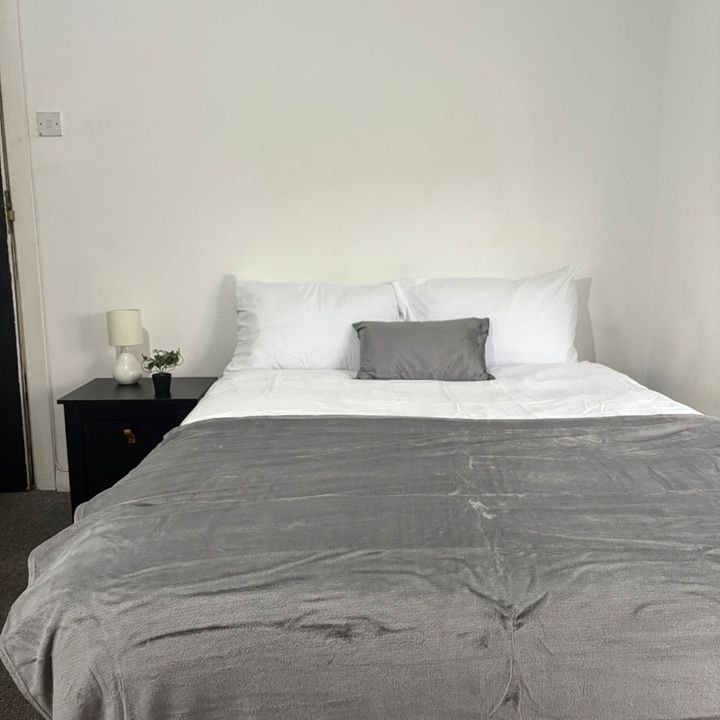 Room in a Shared House, Portland Road, B16 - Photo 1