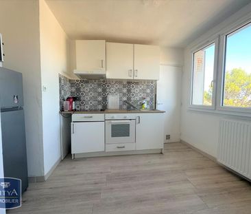 Location Appartement 4 pièces 68m² AVIGNON 84000 - Photo 5