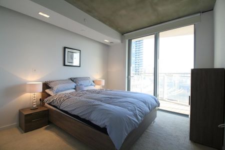 1 Bed Flat in Hoola Development, E16 - Photo 5