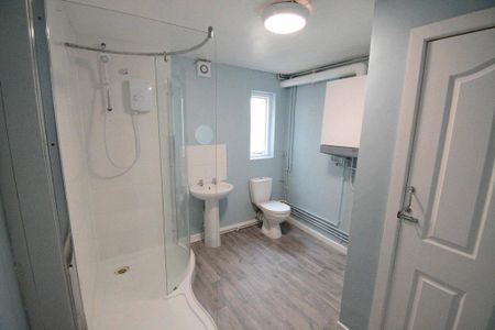 7 bedroom terraced house to rent - Photo 5