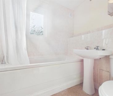 3 bedroom house to rent - Photo 3