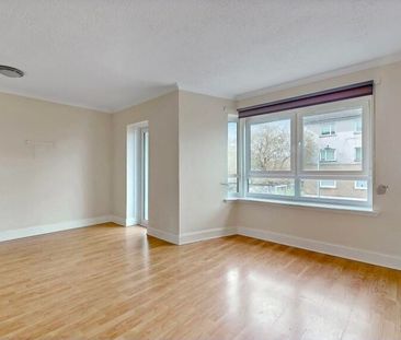 2 Bed Flat, Sandaig Road, G33 - Photo 1