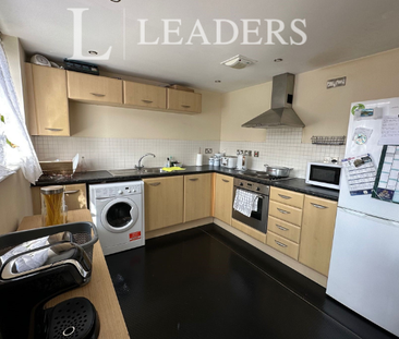 1 bedroom flat to rent - Photo 5 | Rentumo