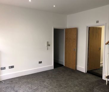 2 bedroom apartment to rent Clarendon Road, Southsea, PO4 - Photo 6