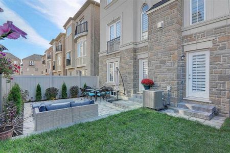 For Lease - 280 Oxford Street Unit# Main, Richmond Hill, Ontario - Photo 3