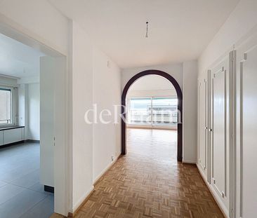 Magnifique appartement de 3.5 pièces entièrement rénové! - Photo 3