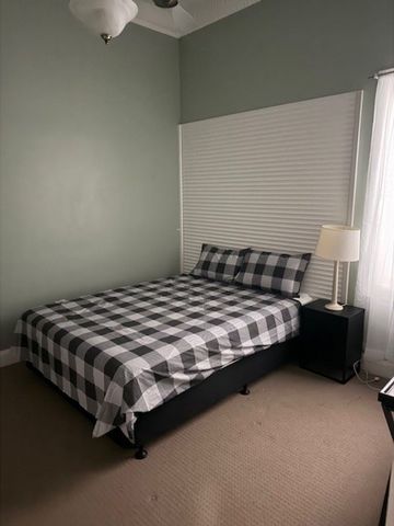 Located at the rear of the "Humble Coffee Shop" - Photo 3