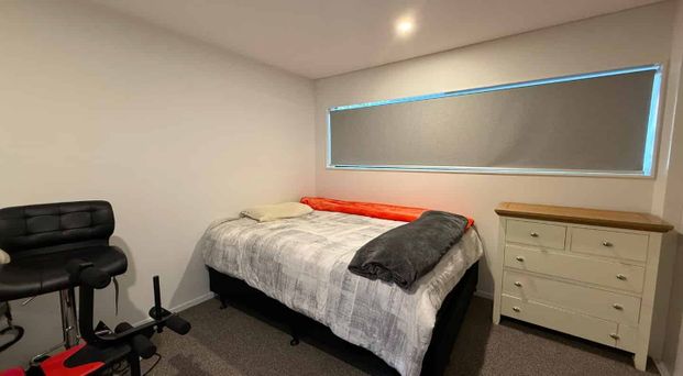 GLEN INNES, 1 BEDROOM - Photo 1
