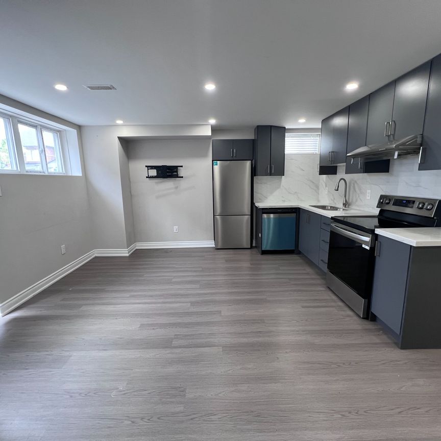 For Lease - 2449 Hibiscus Drive Unit# Basement, Pickering, Ontario - Photo 1
